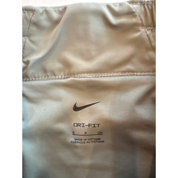 Nike Shorts 3" Womens Size Small Green Dri-Fit Mid Rise Brief Lined Workout - Picture 6 of 11